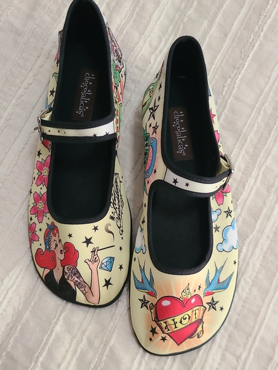 Hot Chocolate Design Shoes - Chocolate Cream Multi Tattoo-Print Mary Jane Flats